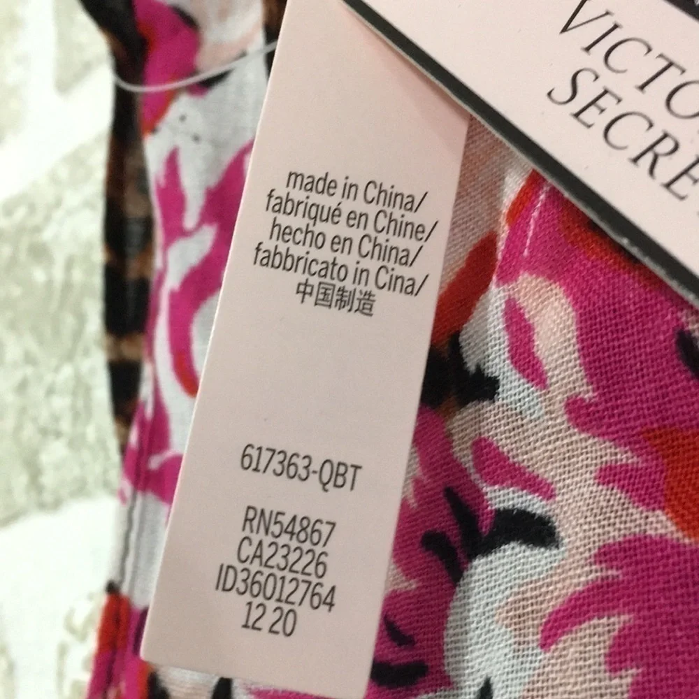Victoria's Secret Leopard Floral Scarf Wrap Shawl Pink Brown NWT